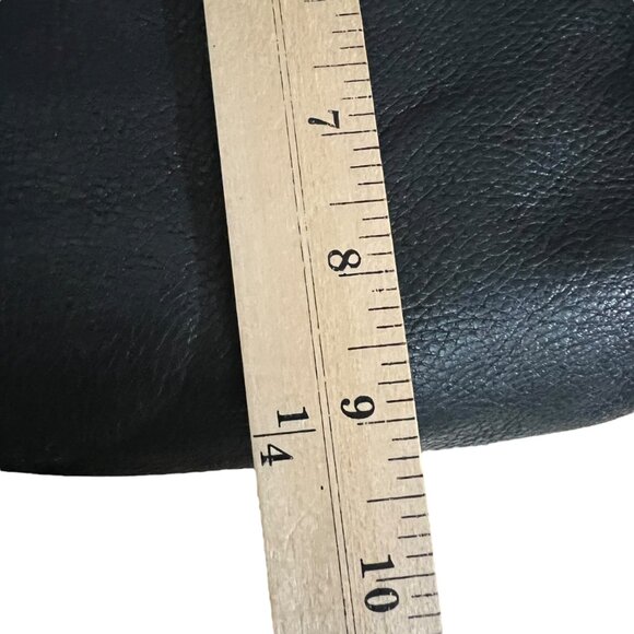 Fossil Black Leather Explorer Shoulder Bag Crossbody Bag With Adjustable Strap - Picture 6 of 8